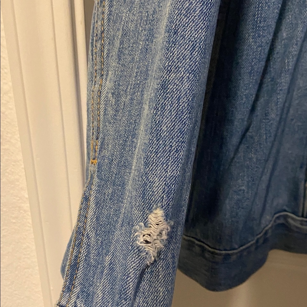 Old Navy Jean Jacket - Picture 2 of 8